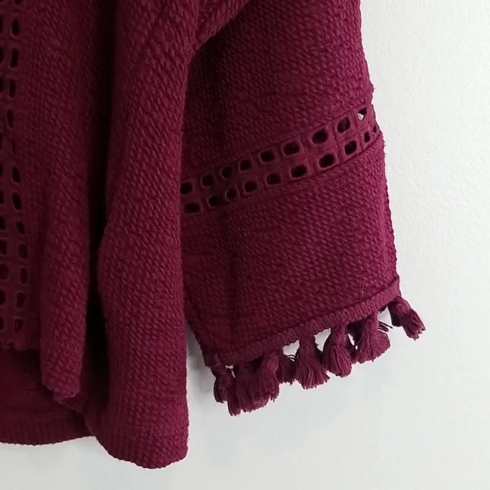 Anthropologie Olanda burgundy tassels top xs